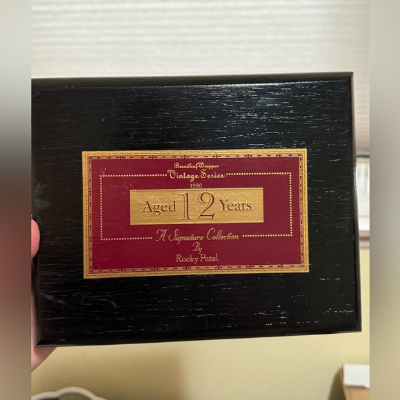 Vintage Wooden Cigar Box Rocky Patel  Vintage Robustos Series 9x6x2 - Picture 9 of 9